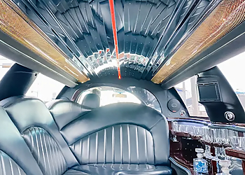 Champagne Limos Ltd. - St Albert, AB Limo Service - Facility Image