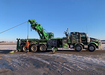 Winnipeg Services De Remorquage Champion Towing, Ltd.