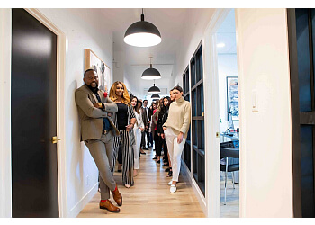 Calgary Avocat Contentieux Civil Charles Osuji - OSUJI & SMITH LAWYERS