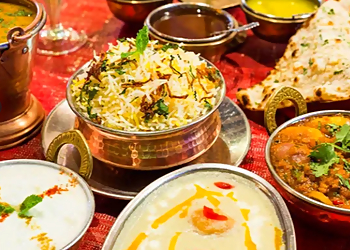 Chef's Indian Kitchen - Medicine Hat, AB Indian Restaurants - Dining Area Image