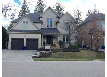 Oakville Couvreurs Cherry and Hoyle Roofing Ltd.