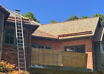 Cherry and Hoyle Roofing Ltd. - Oakville, ON Roofing Contractors - Field Work Image