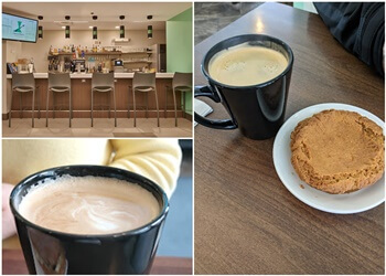 Fredericton Café Chess Piece Pâtisserie