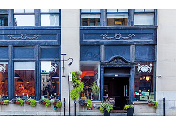 Montreal seafood restaurant Chez Delmo