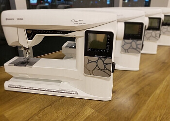 Quebec Magasins De Machines À Coudre Chez Montcalm