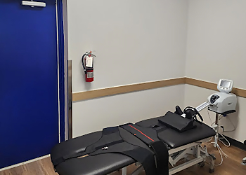 Orangeville physical therapist Chintan Dave, PT - LIFEMARK ORANGEVILLE