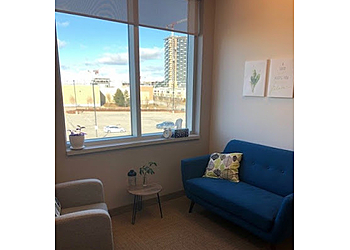 Oakville therapist Christine Lee, MSW, RSW - CHRISTINE LEE COUNSELLING