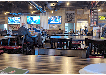 Chuck's Roadhouse Bar and Grill - Guelph, ON Restaurants de steak - Restaurant Exterior Image