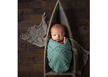 Moncton babies and family photographer Cindy Duclos Photography