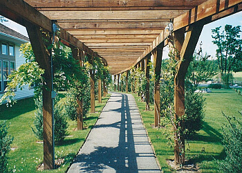 Chilliwack fencing contractor Classic Vinyl Fencing Ltd