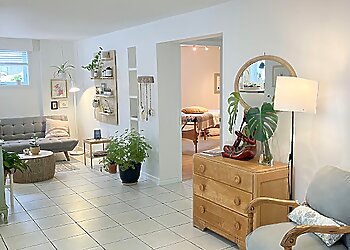 Quebec naturopathy clinic Claudine Nobrega