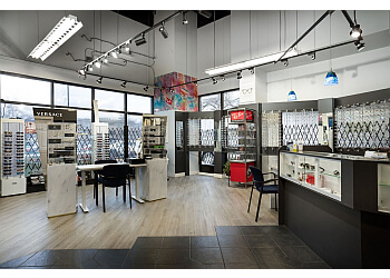 Kelowna Opticiens Clear Vision Optical