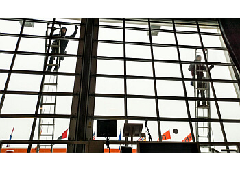 Grande Prairie window cleaner Clearview Window Cleaning