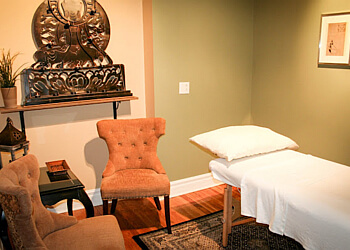 Longueuil yoga studio Clinique ATMA