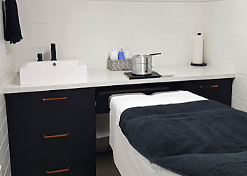Clinique médico-esthétique - Saint Hyacinthe, QC Med Spas - Treatment Room Image