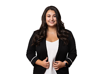 Shawinigan real estate agent Cloé Perreault - ROYAL LEPAGE