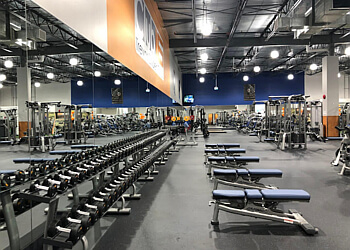 Delta gym Club16 Trevor Linden Fitness Tsawwassen