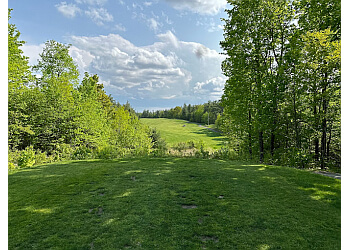 Gatineau Terrains de golf Club de golf Le Sorcier