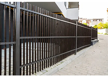 Longueuil Entrepreneurs En Clôtures Clôture Fontaine