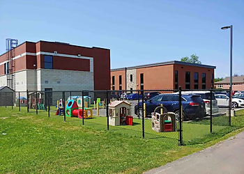 Clôtures Alma Inc - Montreal, QC Fencing Contractors - Service Highlights