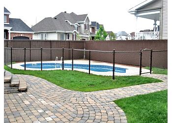 Trois Rivieres fencing contractor Clôtures Henri Michaud