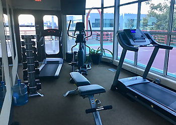 Coast Lonsdale Quay Hotel - North Vancouver, BC Hotels - meeting space/event space/fitness center