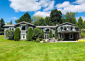 Colour Your Life Paint & Design - Caledon, ON Painters - Residential Service Image