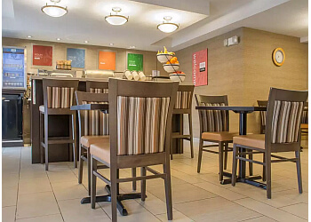 Guelph hotel Comfort Inn Guelph