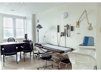 3 Meilleures Cliniques De Soins D'Urgence à Montréal, QC ...