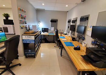 North Vancouver Réparation D'Ordinateur Concept Computers