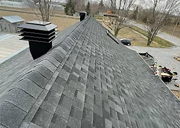 Longueuil roofing contractor Couvreur Longueuil