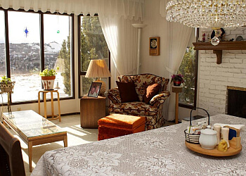 Calgary bed and breakfast Cozy Nest Bed & Breakfast