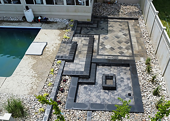 Sarnia Paysagistes Craievich Lawn & Landscaping Services Inc.
