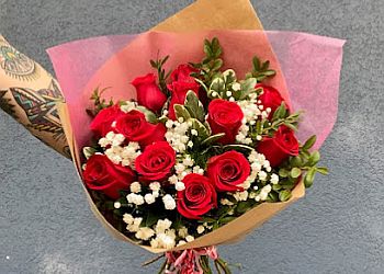 Kelowna Fleuristes Creations By Mom & Me