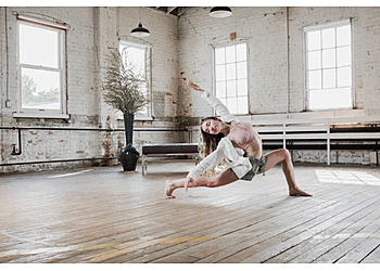 Burlington dance school Creative Edge Dance Studio Inc