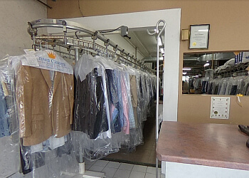 Kitchener Nettoyages à sec Crown Cleaners