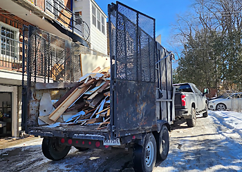 Crown Junk Removal - Saint Jerome, QC Collecte des ordures - Service Highlights