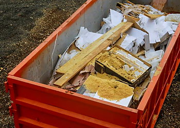 Blainville junk removal Crown Movers