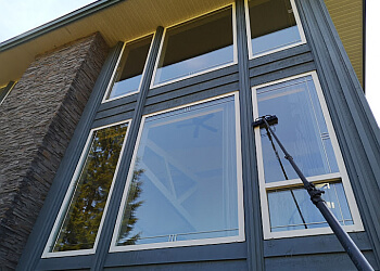 Coquitlam window cleaner Crown Property Services