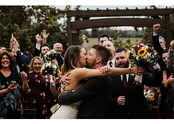 Peterborough wedding photographer Crystal Jessup Photography