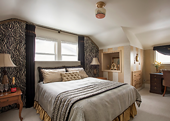 Crystal's View Bed & Breakfast - North Vancouver, BC Lit Et Petit Déjeuné - Bed Interior Image