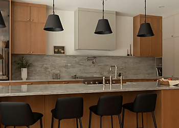 Cuisine Armoire Design Cuisine Armoire Design - Sherbrooke, QC Custom Cabinets - Project Image