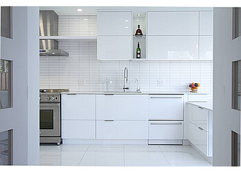 Saint Jerome custom cabinet Cuisine MT