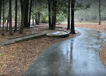 Whitby hiking trail Cullen Central Park