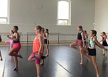 Fredericton écoles de danse Dance Fredericton Danse Inc.