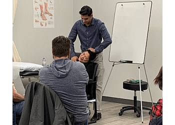 Edmonton Physiothérapie Deepak Sharma, BPT, MPT (Ortho) - PRIMUS PHYSIOTHERAPY