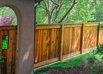 Lethbridge fencing contractor DH Fencing Inc.