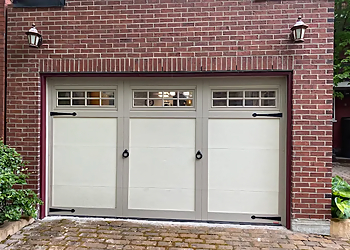 DK Porte de Garage - Montreal, QC Garage Door Repair - Project Image