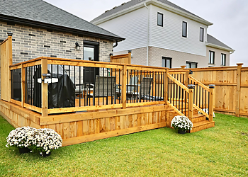 Sarnia Entrepreneurs En Clôtures DMC Custom Creations