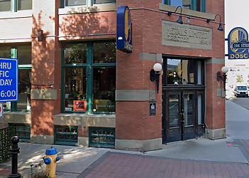 Edmonton Restaurants de steak DOSC